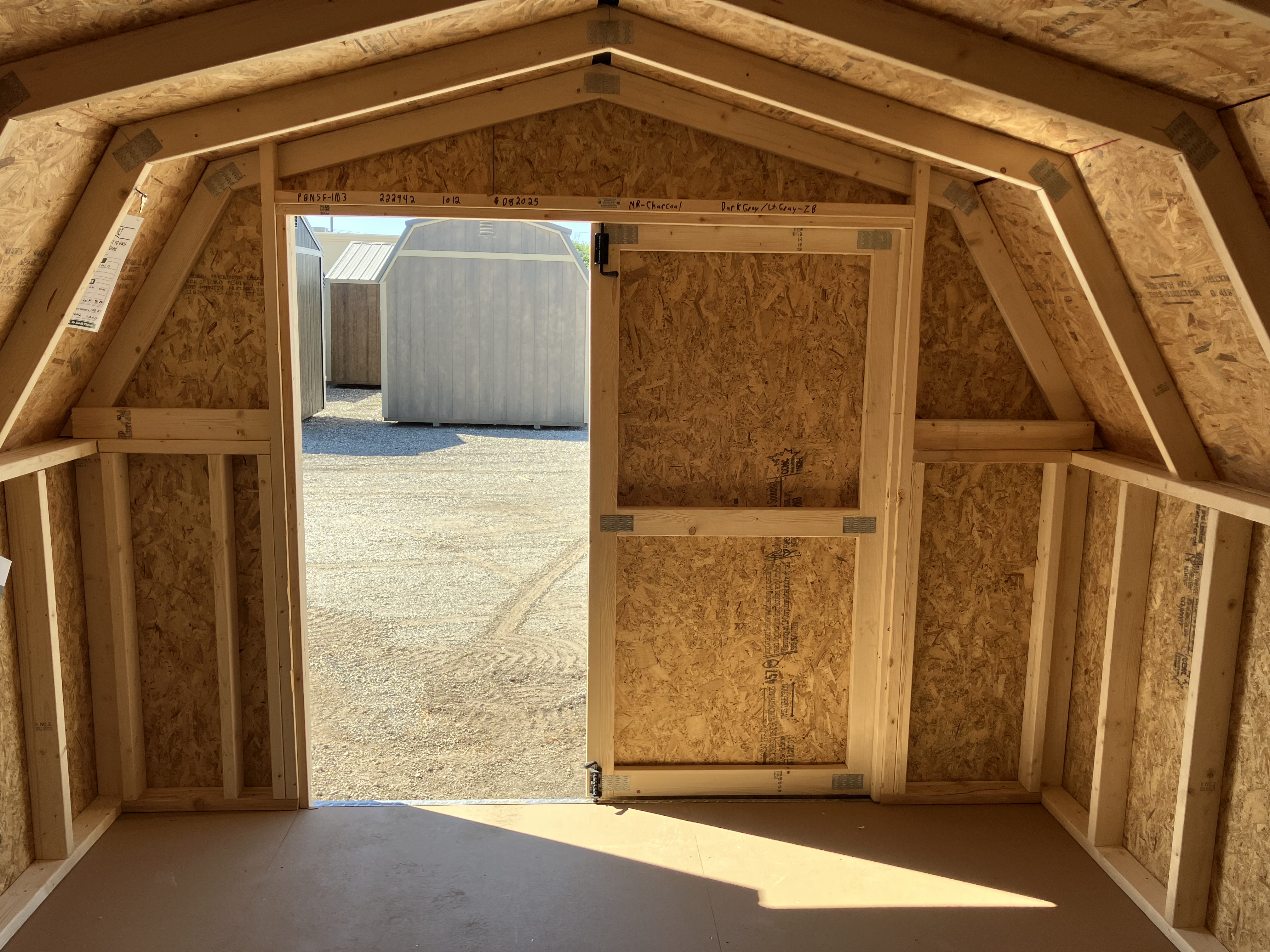 10 x 12 Barn – 2