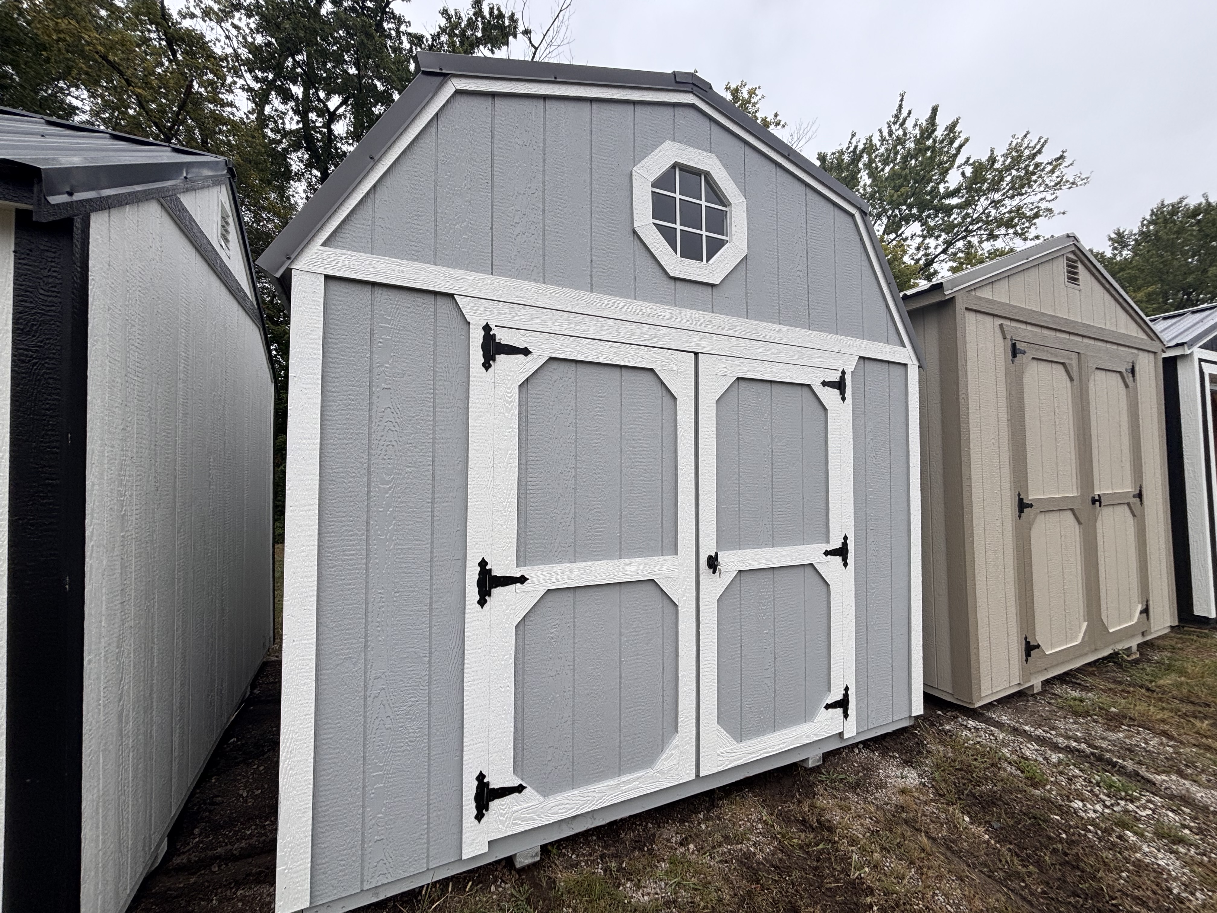 10 x 12 Lofted Barn – 4
