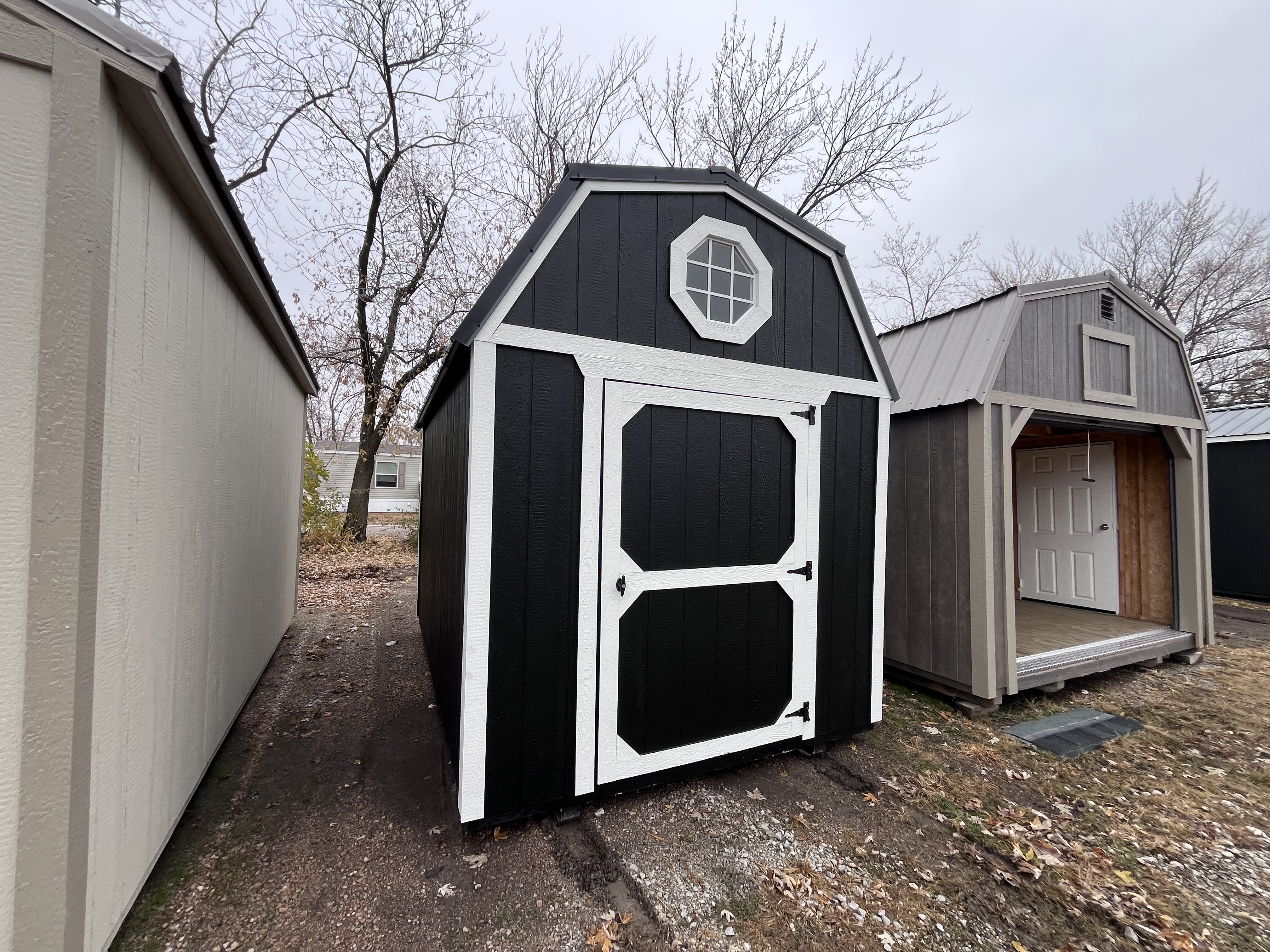 8 x 12 Lofted Barn – 2