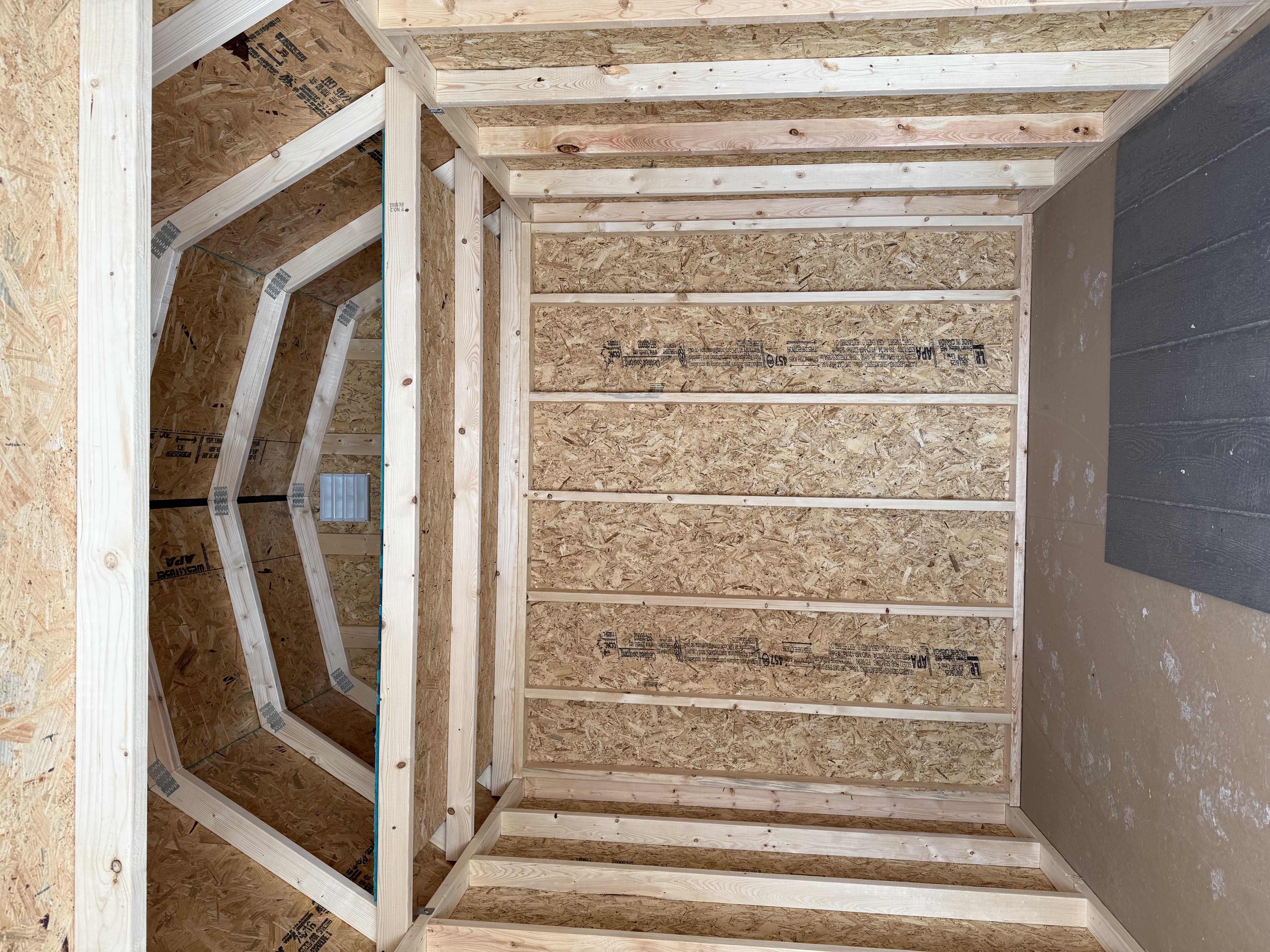 8 x 12 Lofted Barn – 3