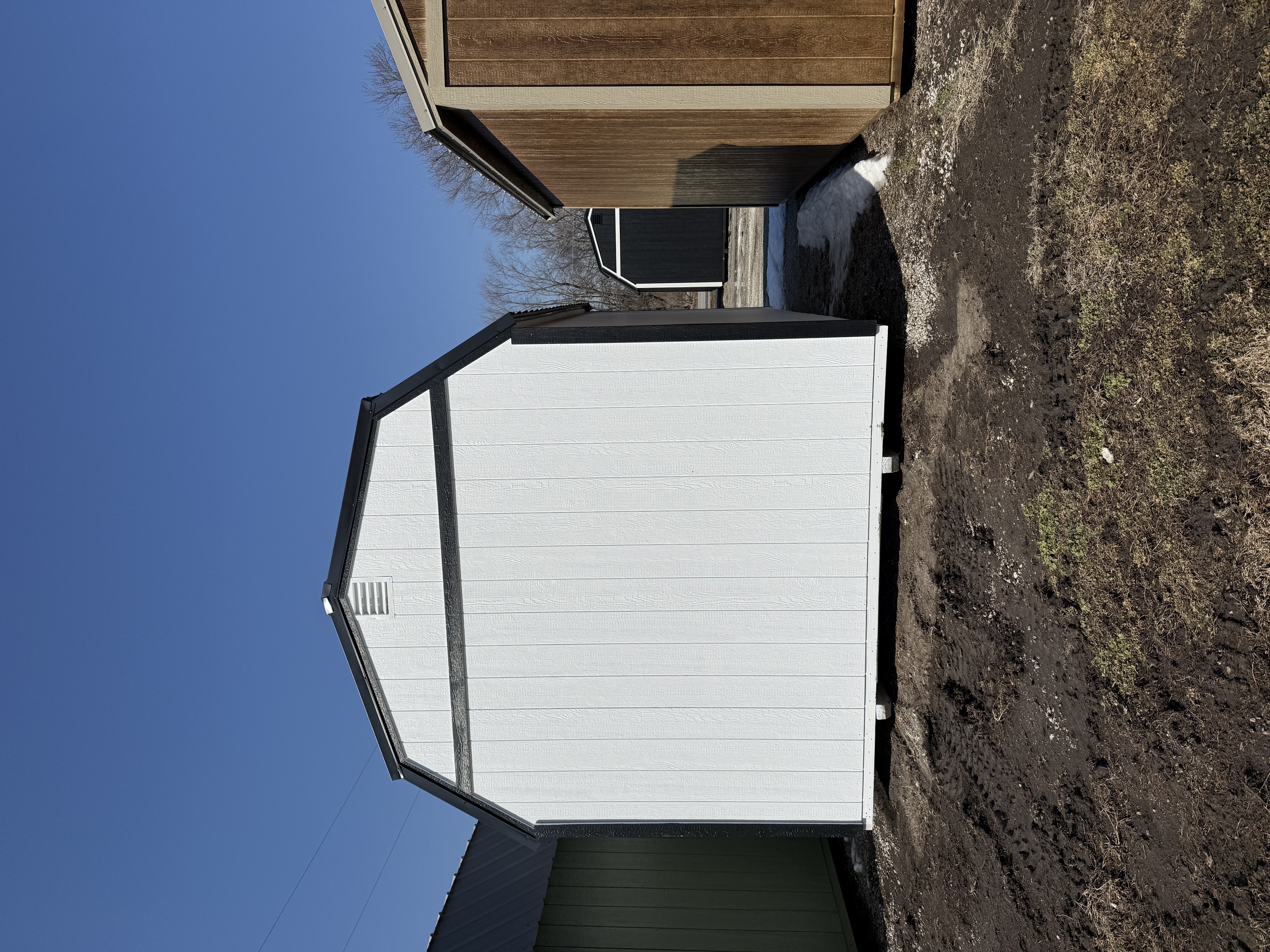10 x 16 Lofted Barn – 4