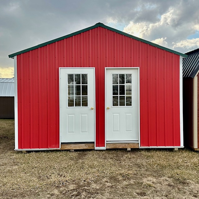 16 x 32 Deluxe Cabin – 11