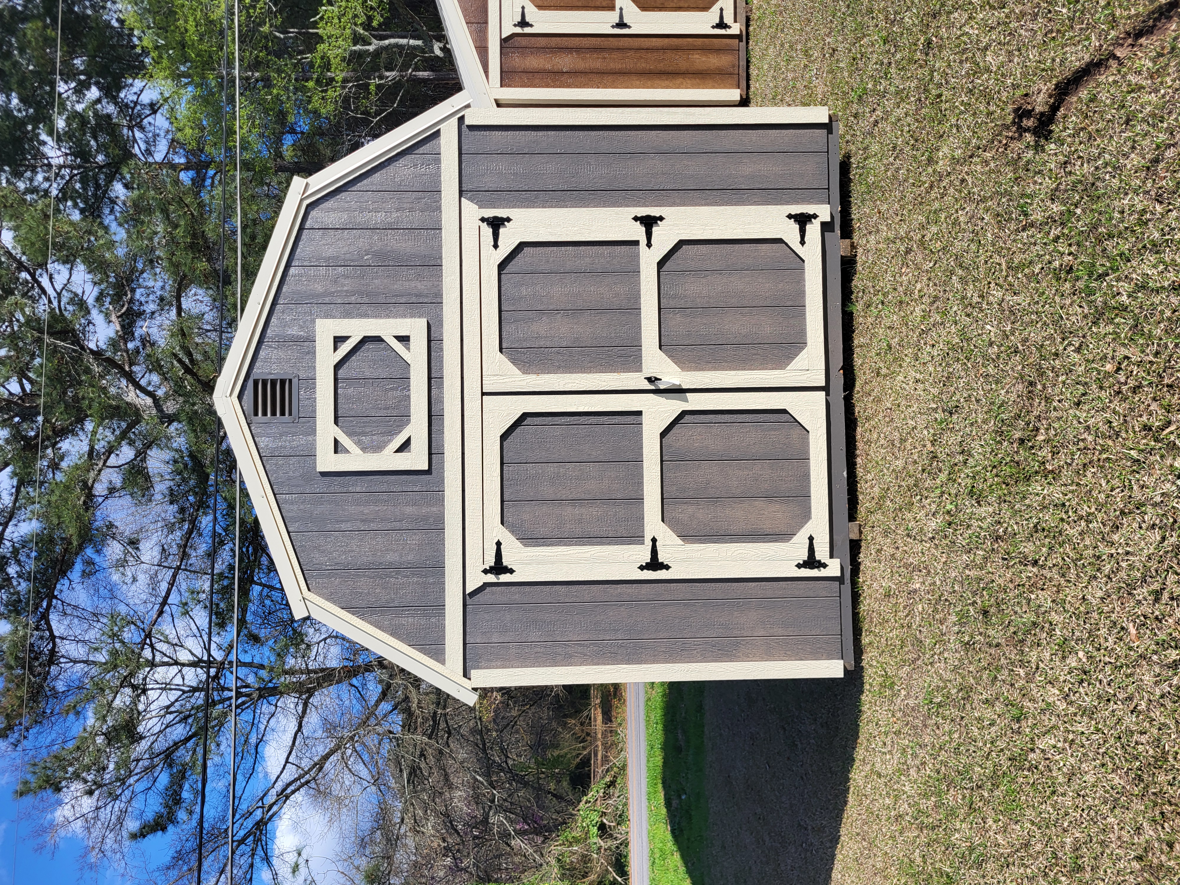 10 x 20 Lofted Barn – 3
