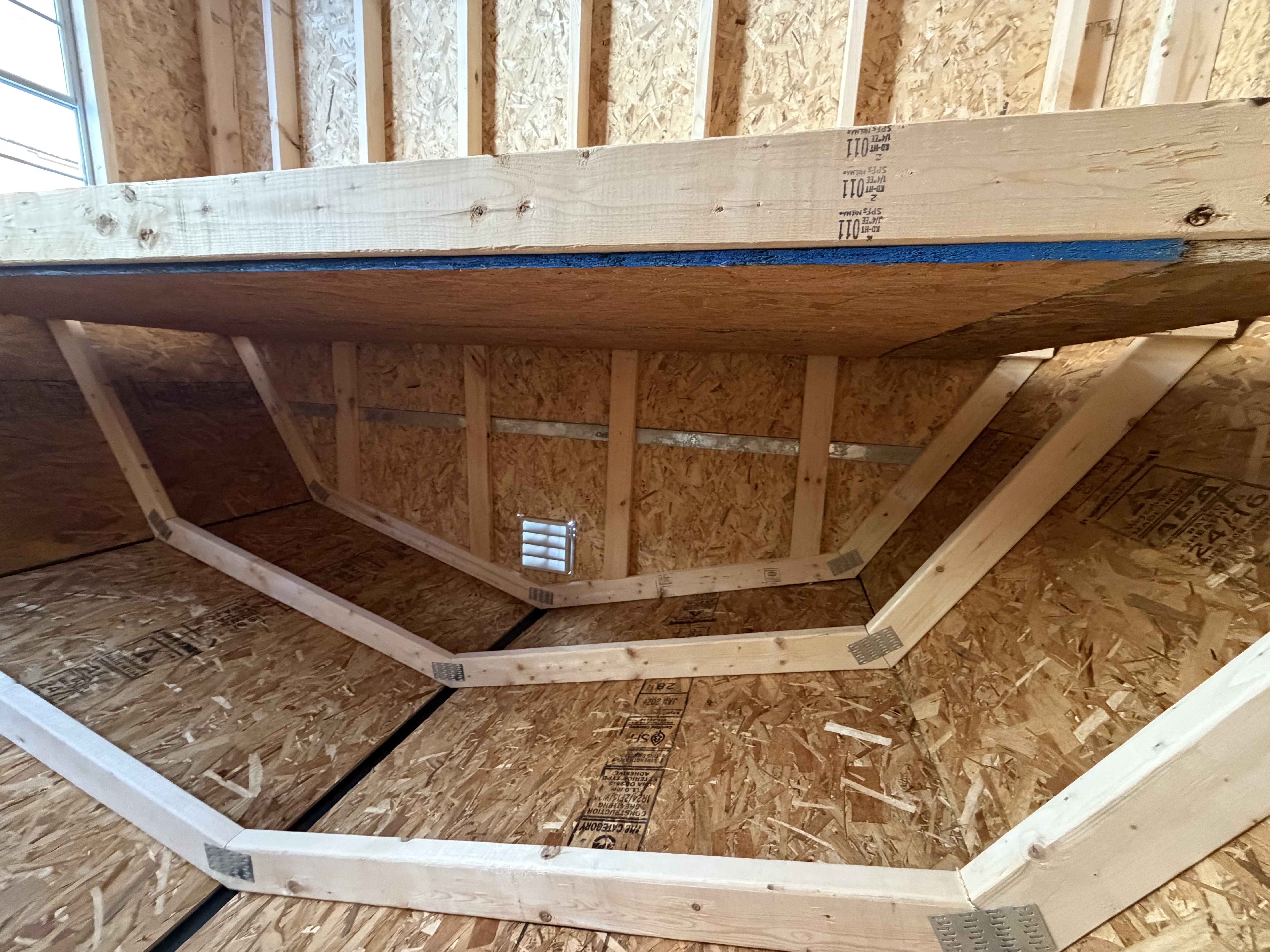 10 x 12 Side Lofted Barn – 6