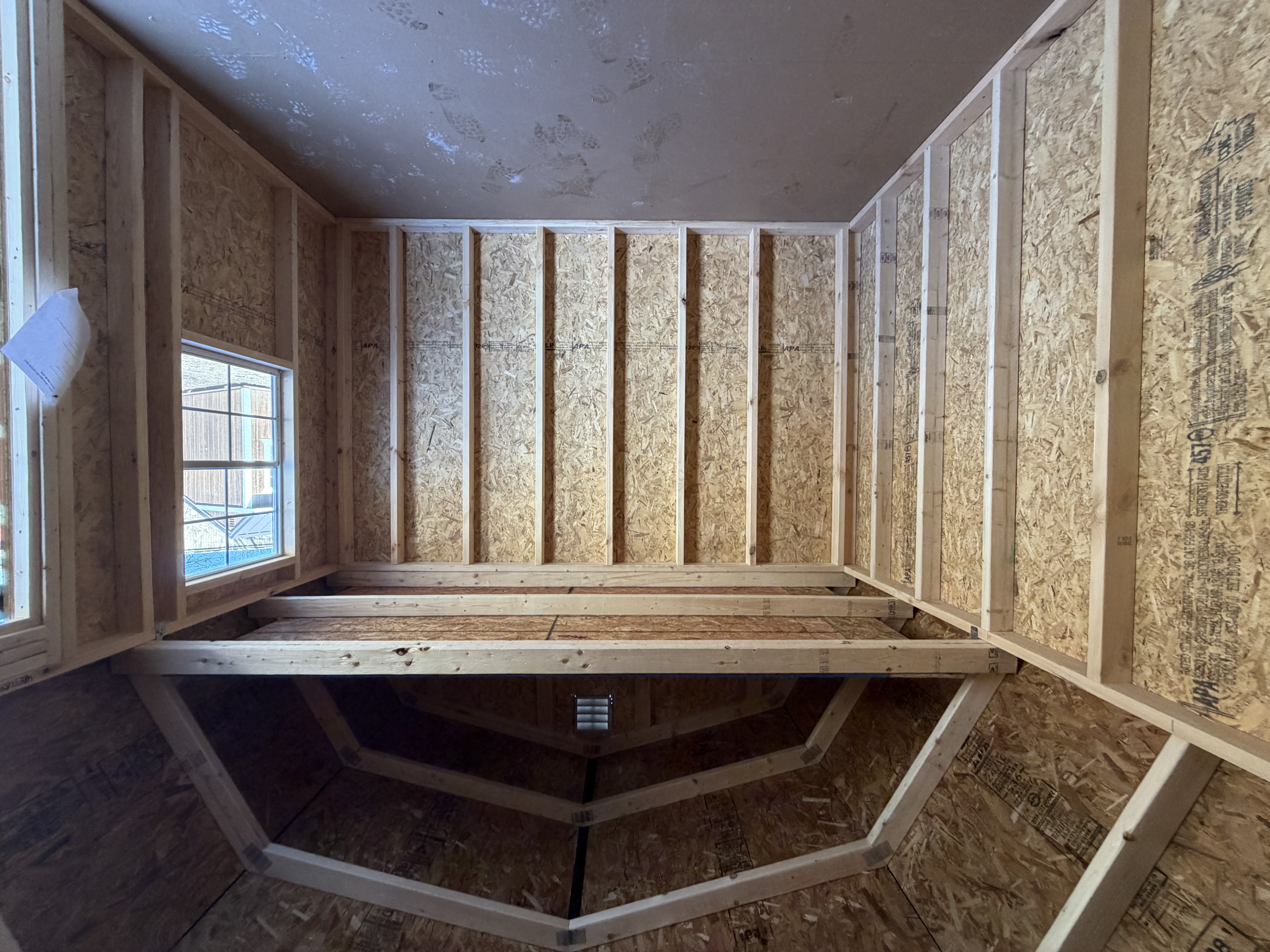 10 x 12 Side Lofted Barn – 5