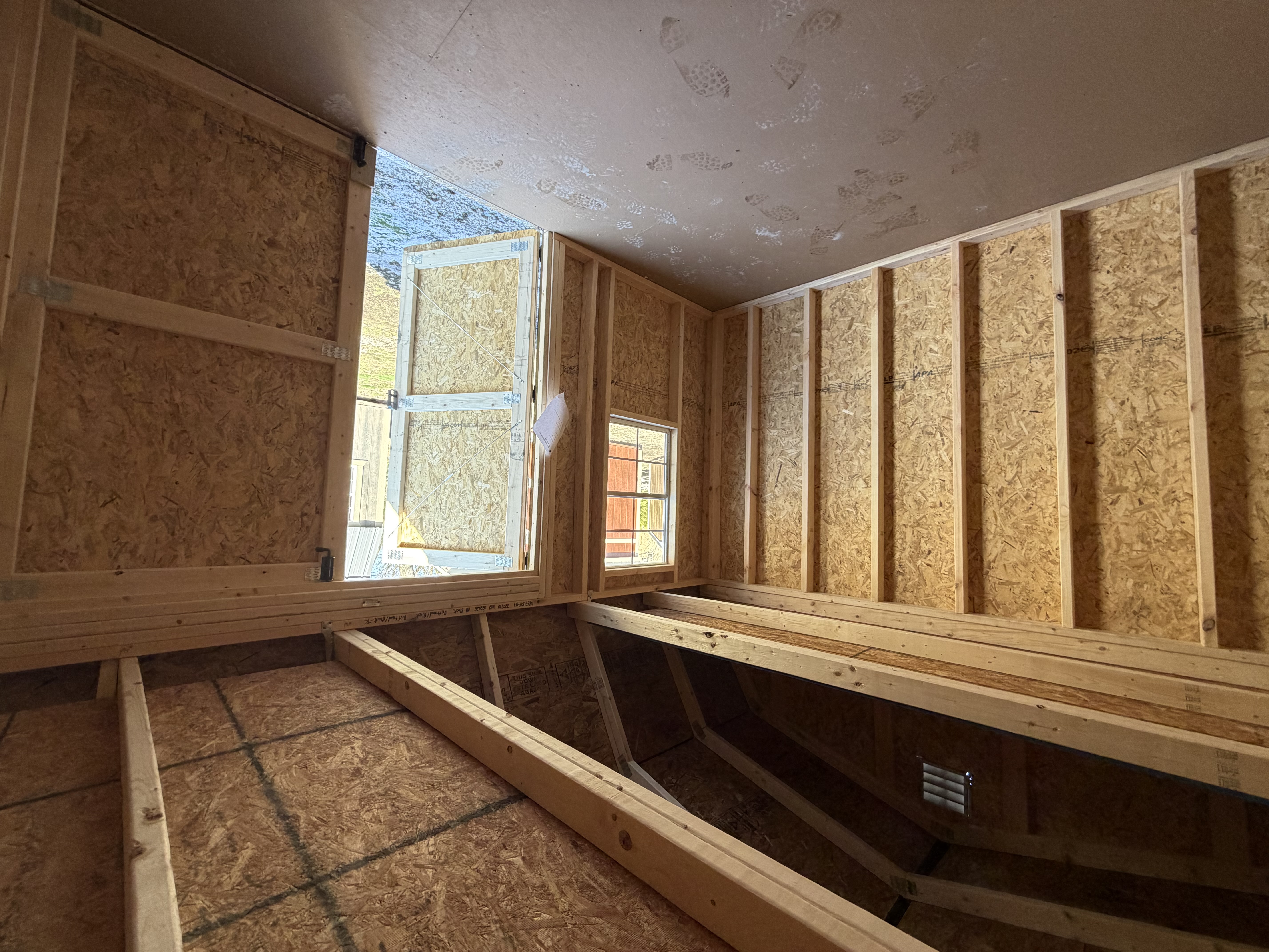 10 x 12 Side Lofted Barn – 7