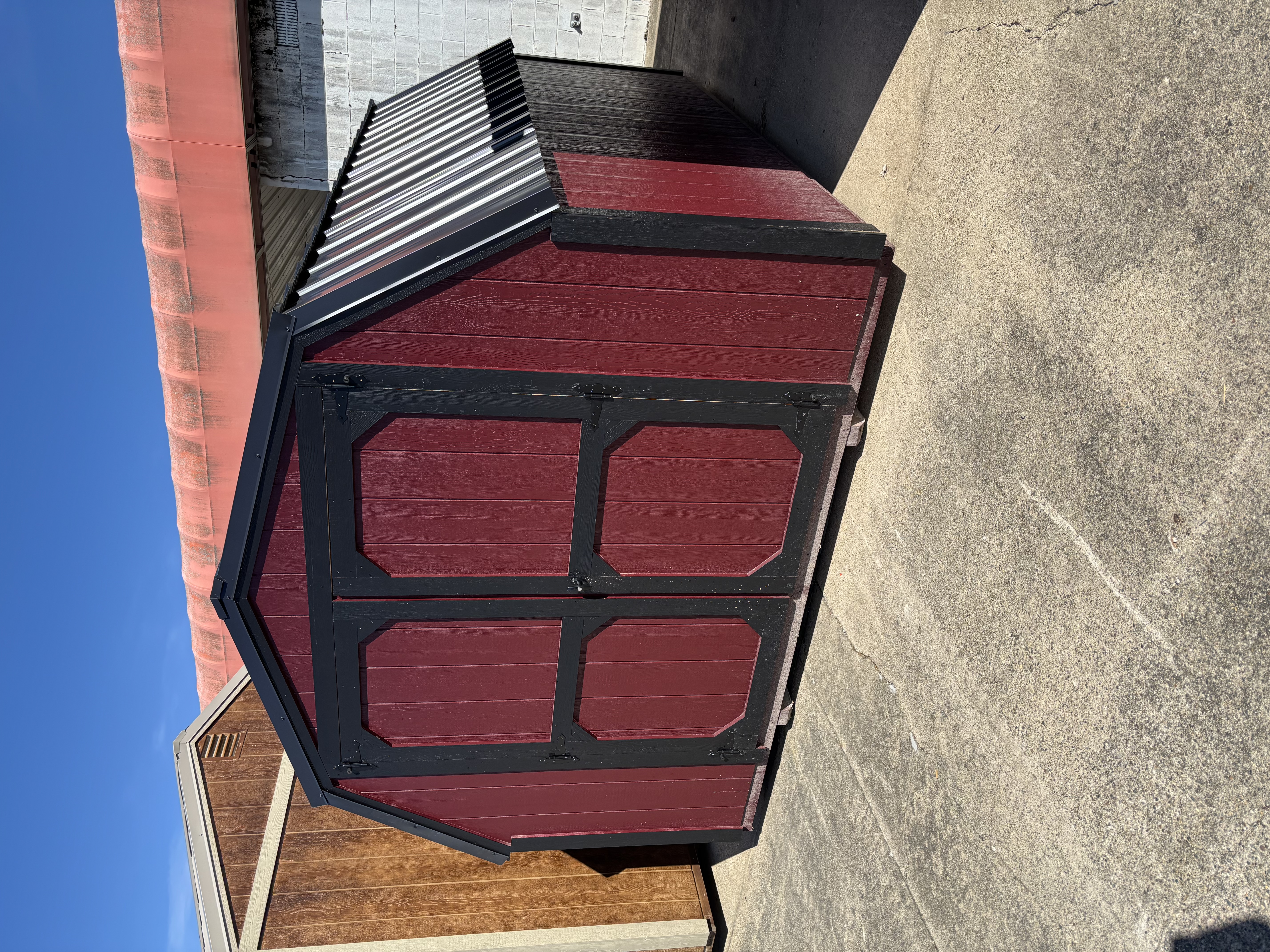 10 x 12 Barn – 2
