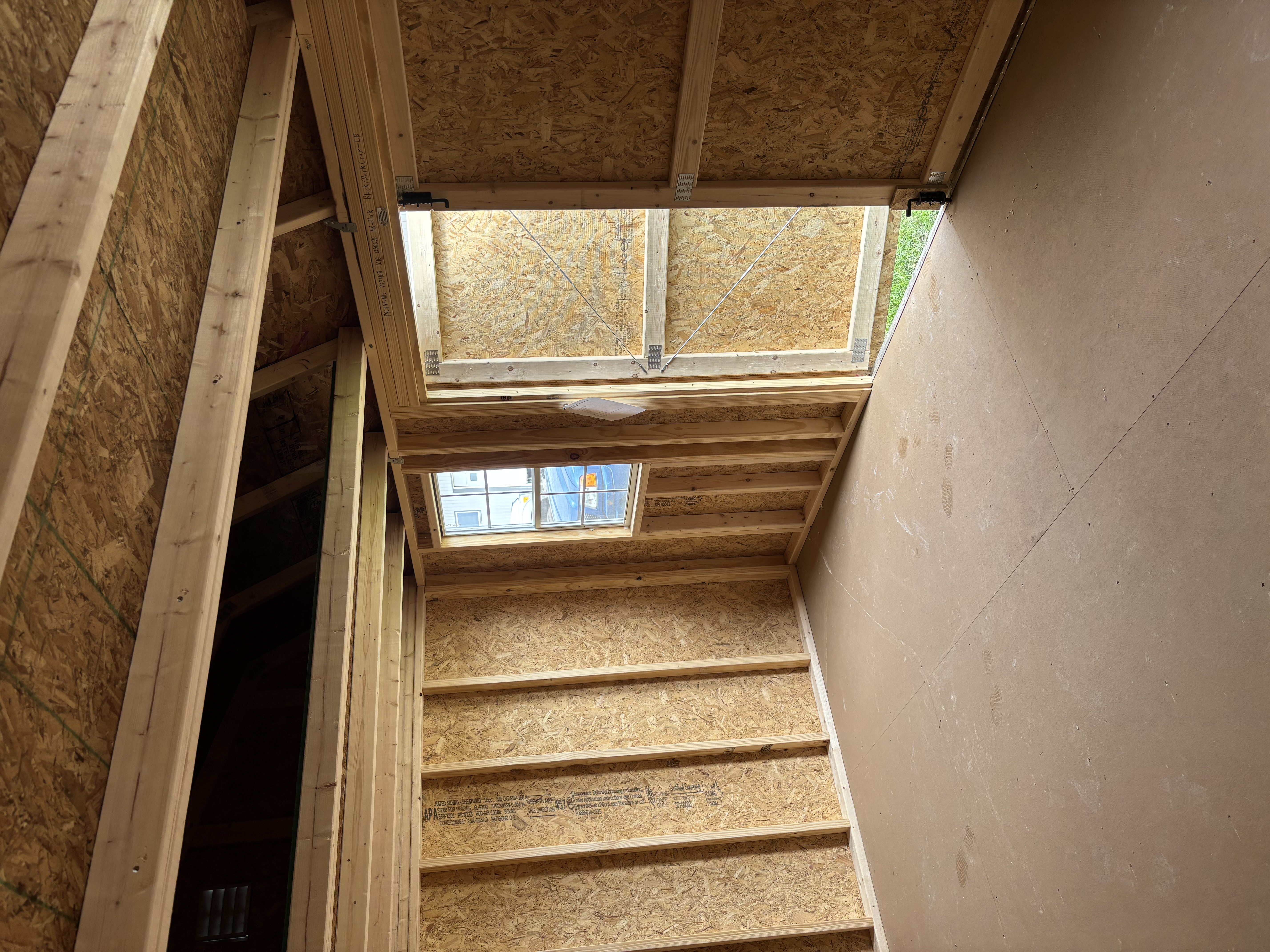10 x 16 Side Lofted Barn – 2