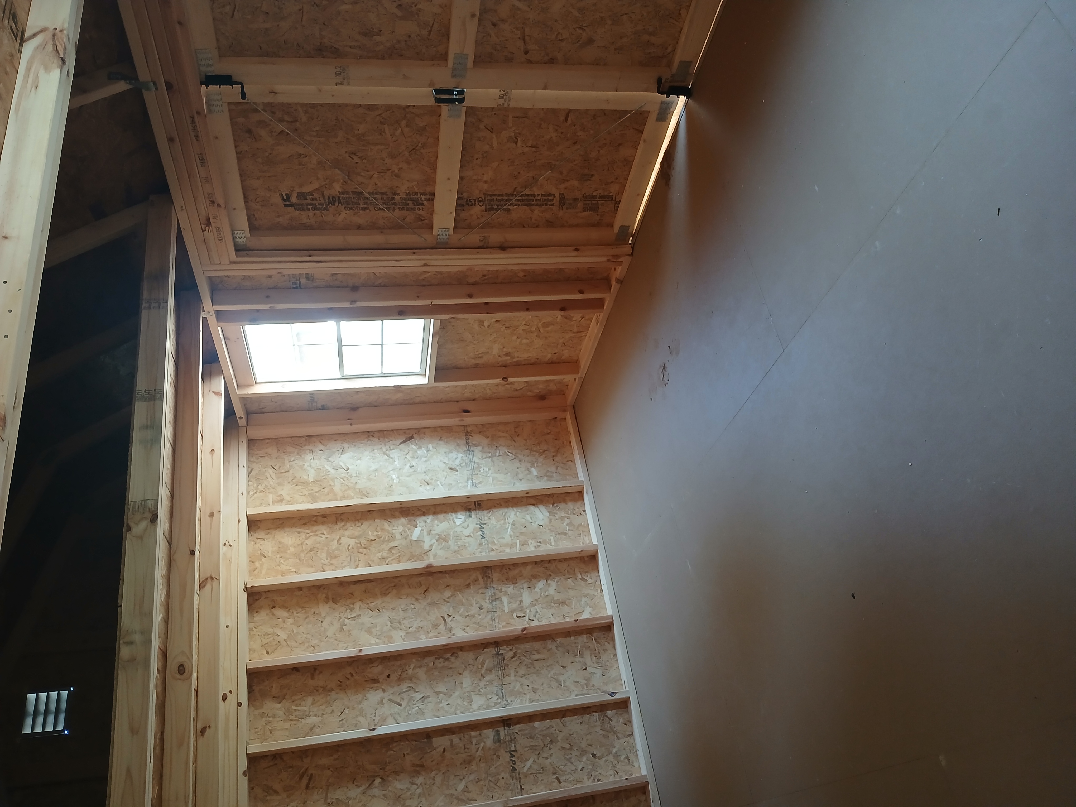 10 x 16 Side Lofted Barn – 3