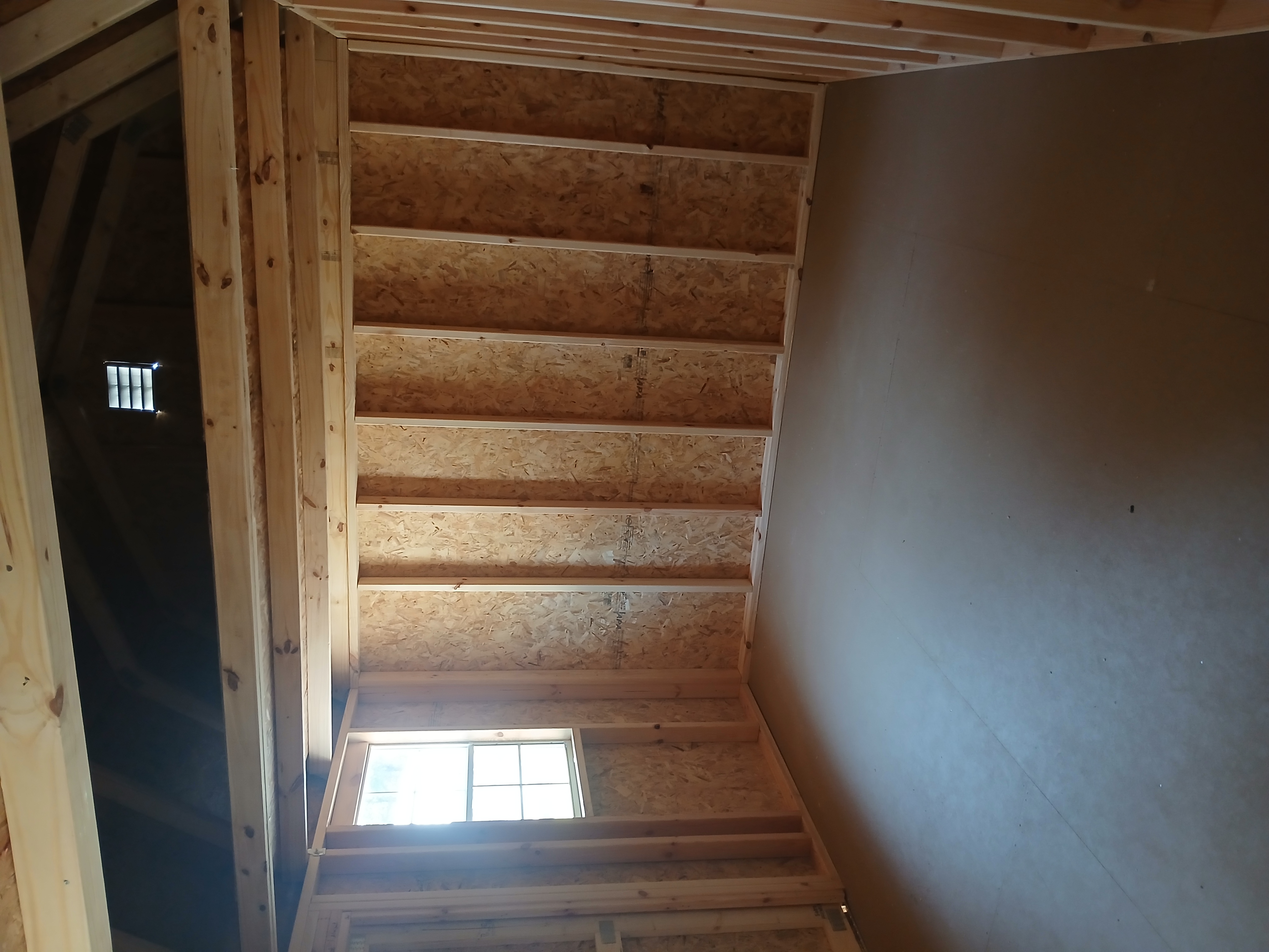 10 x 16 Side Lofted Barn – 4