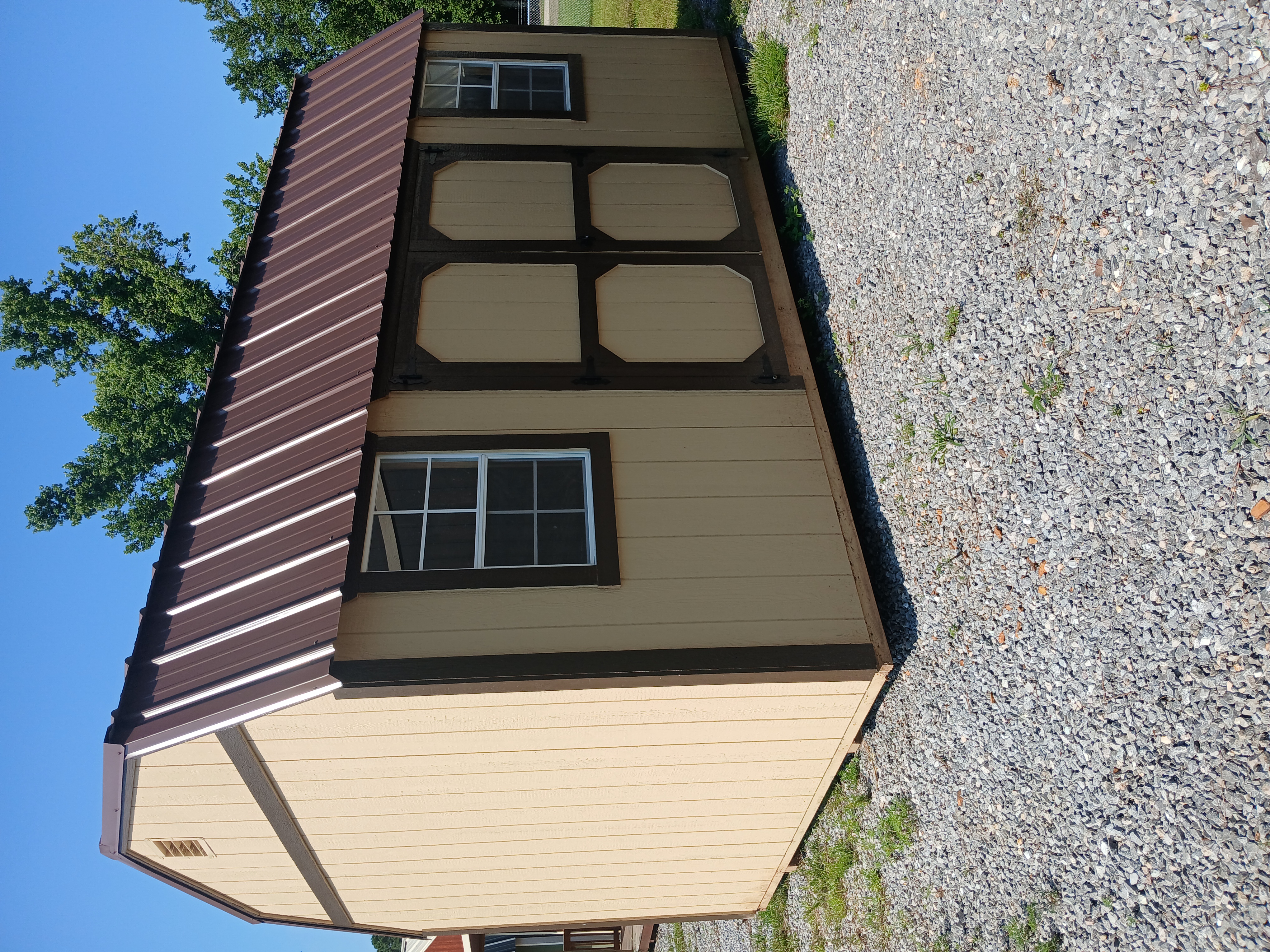 10 x 16 Side Lofted Barn – 3