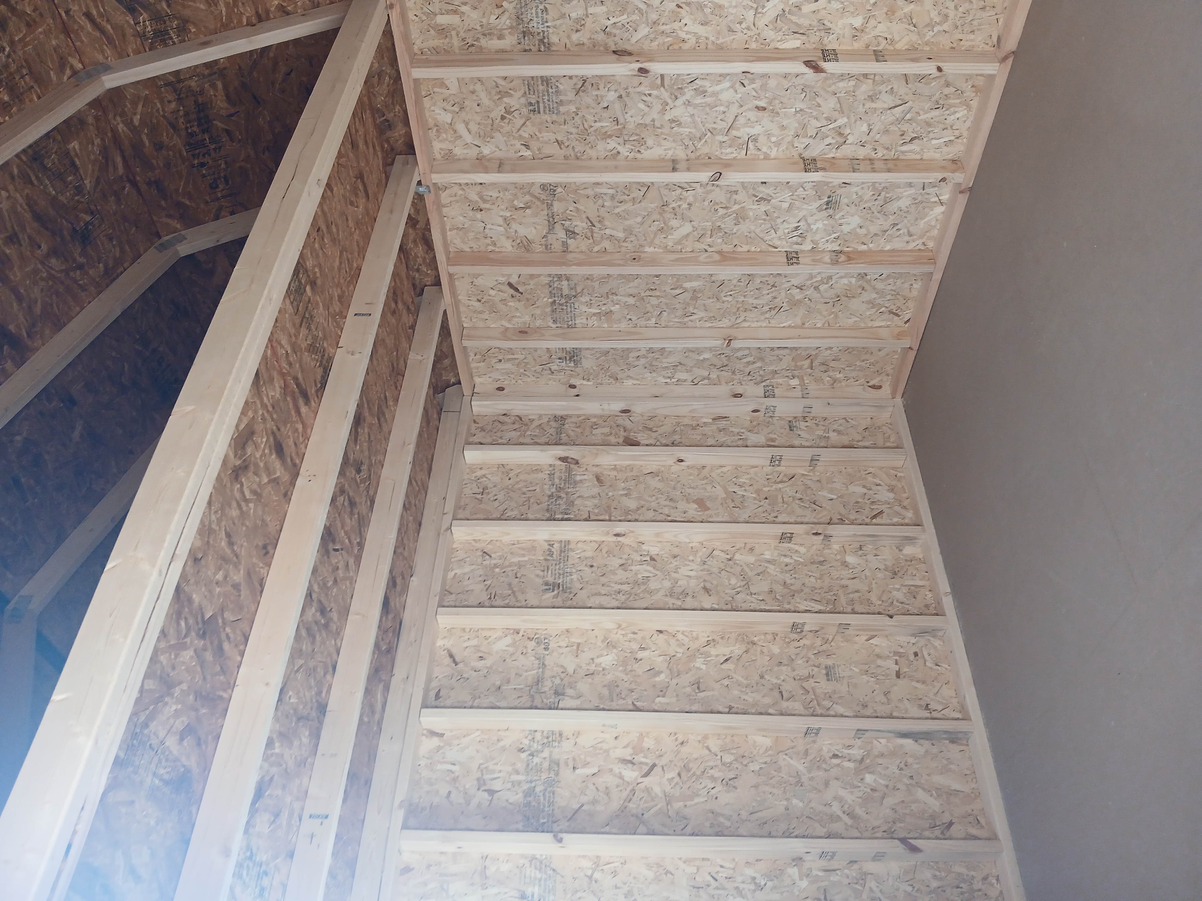 10 x 16 Side Lofted Barn – 4