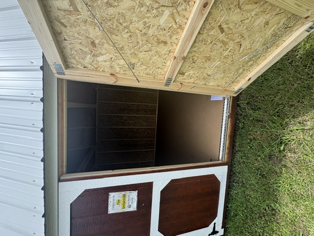 10 x 16 Side Lofted Barn – 7