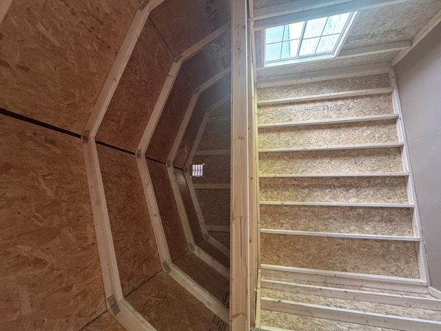 10 x 16 Side Lofted Barn – 6