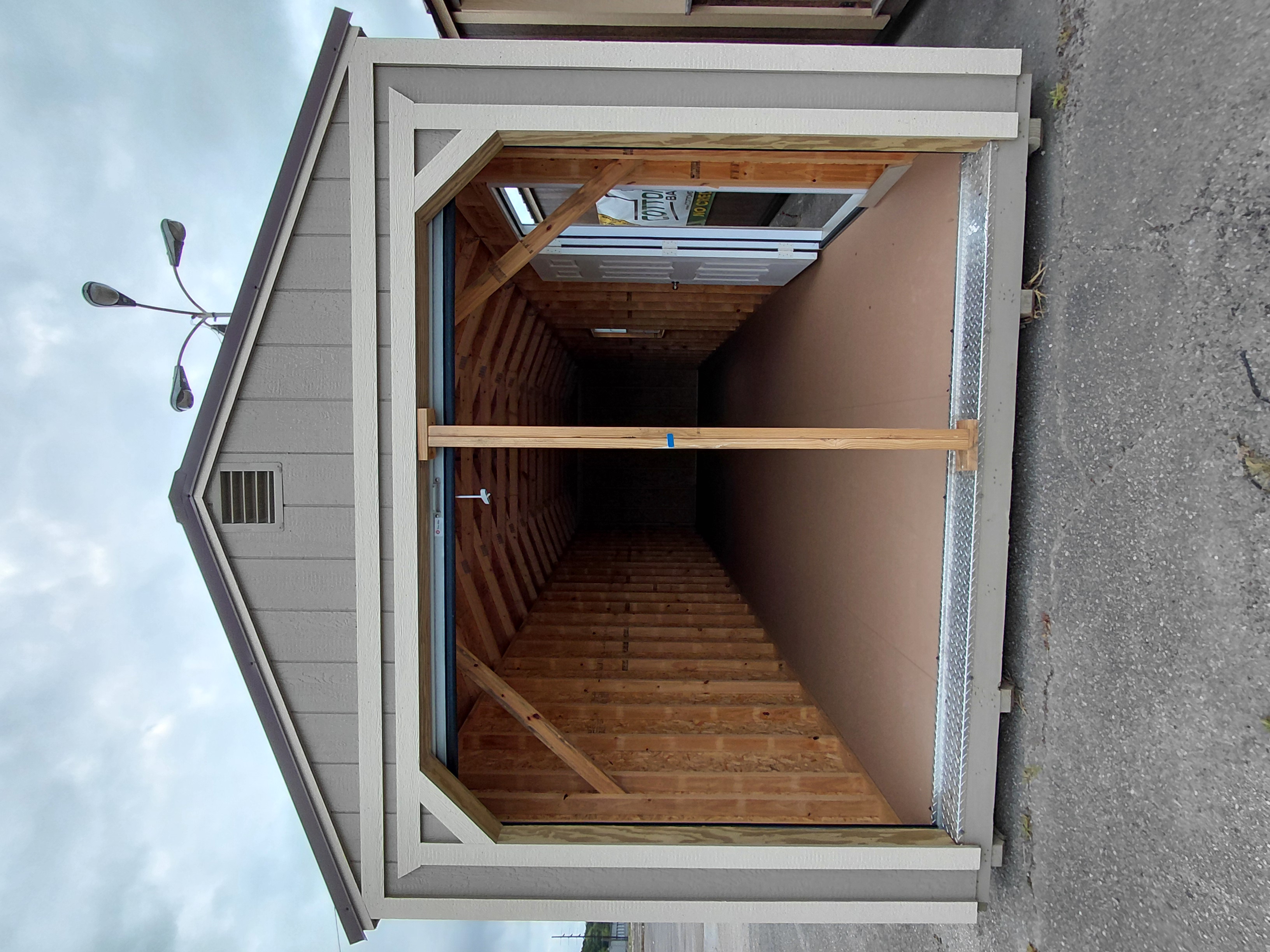 12 x 32 Garage – 4