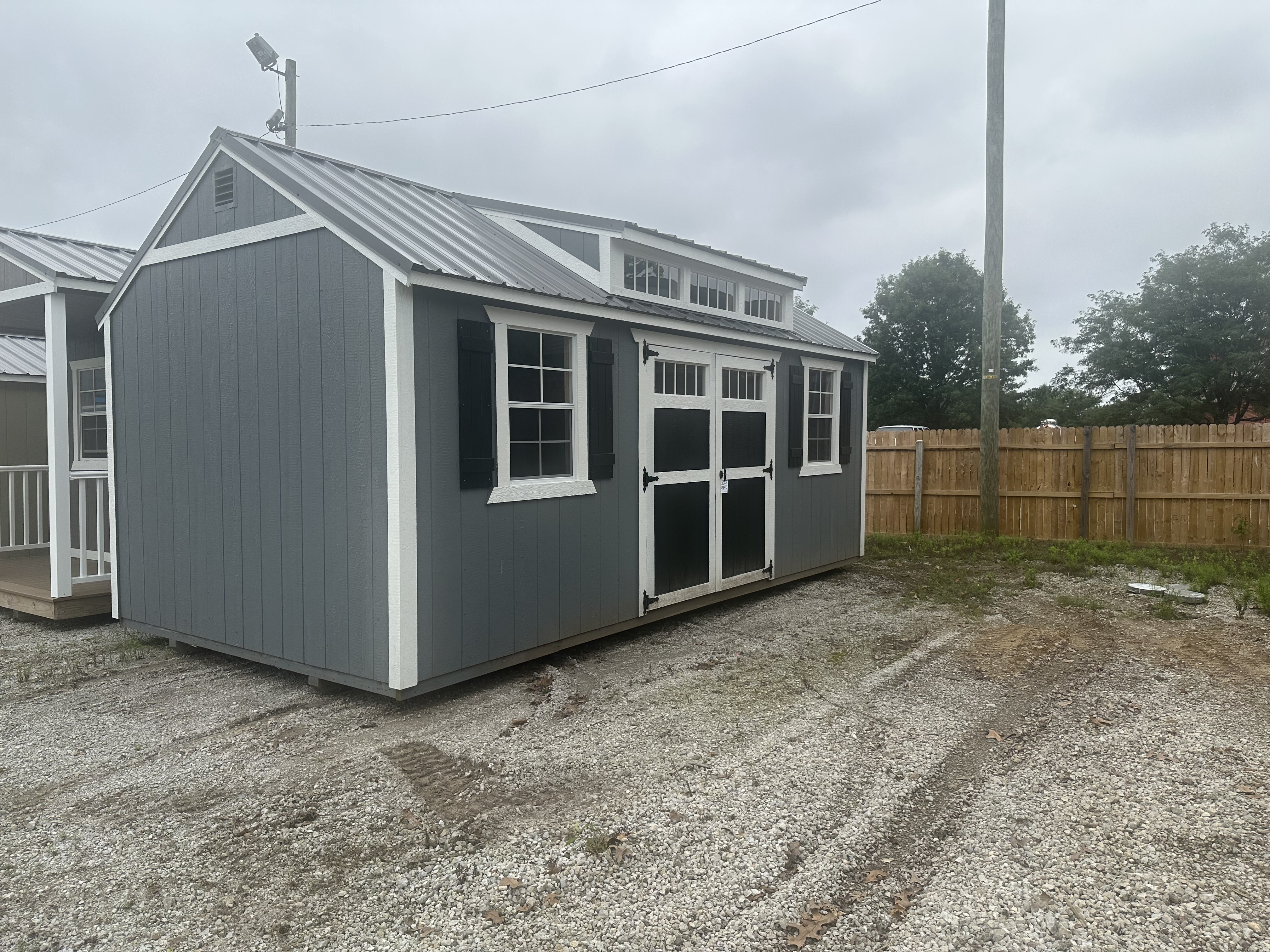10 x 20 Sun Studio – 3