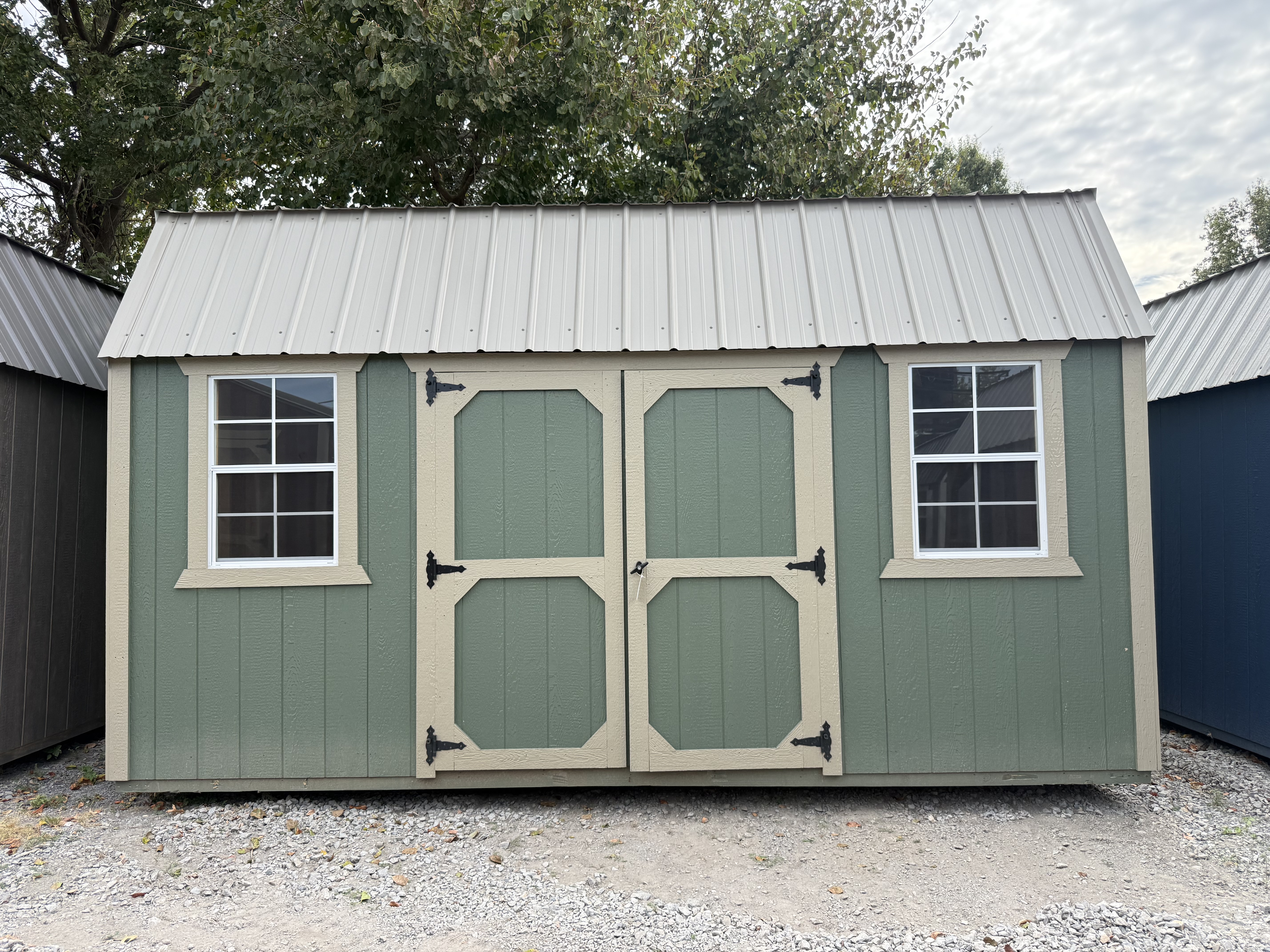 View details for 10 x 16 Side Lofted Barn