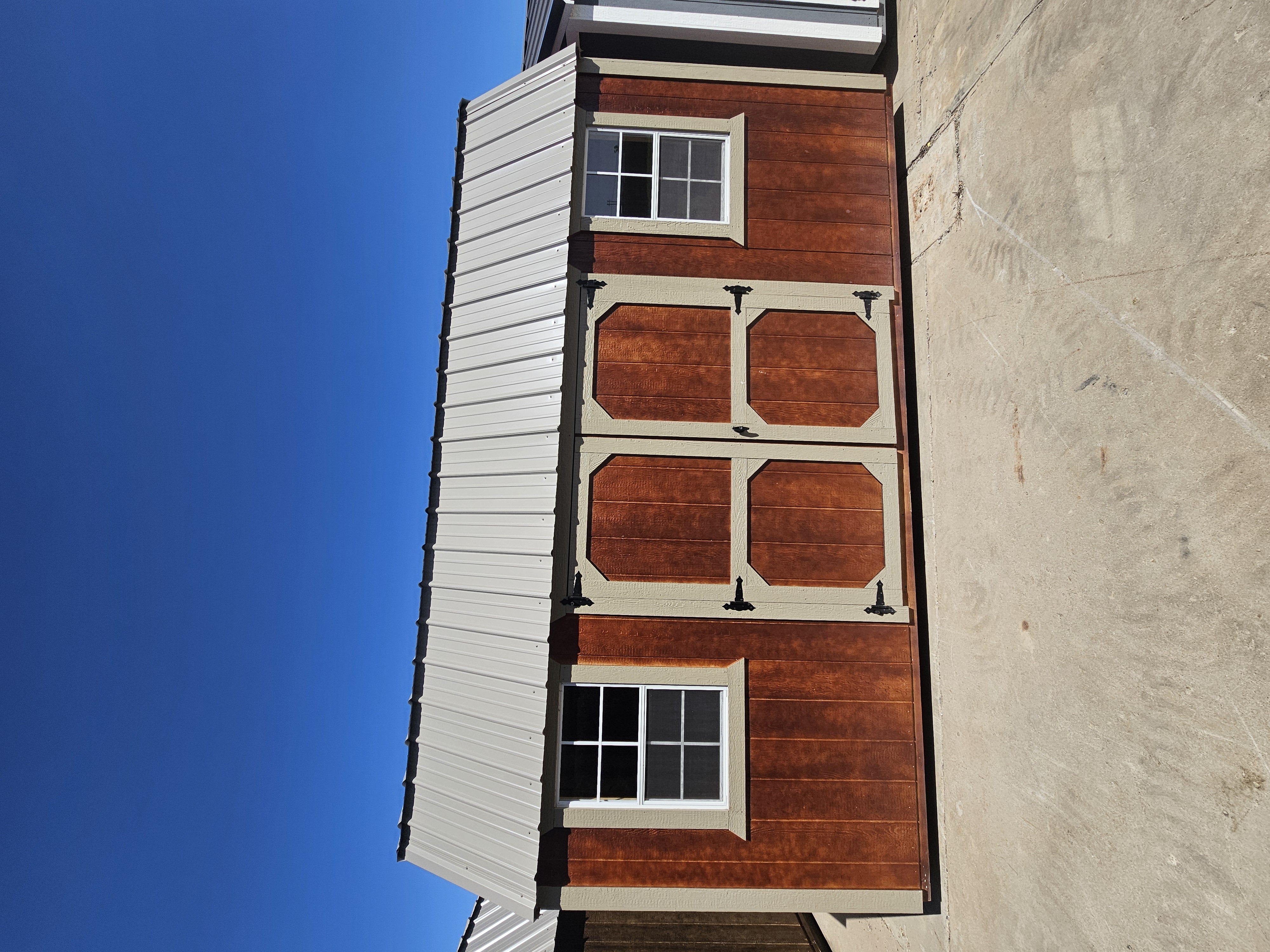10 x 16 Side Lofted Barn – 1